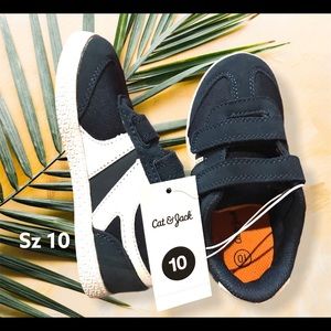 3 pairs size 10 sold